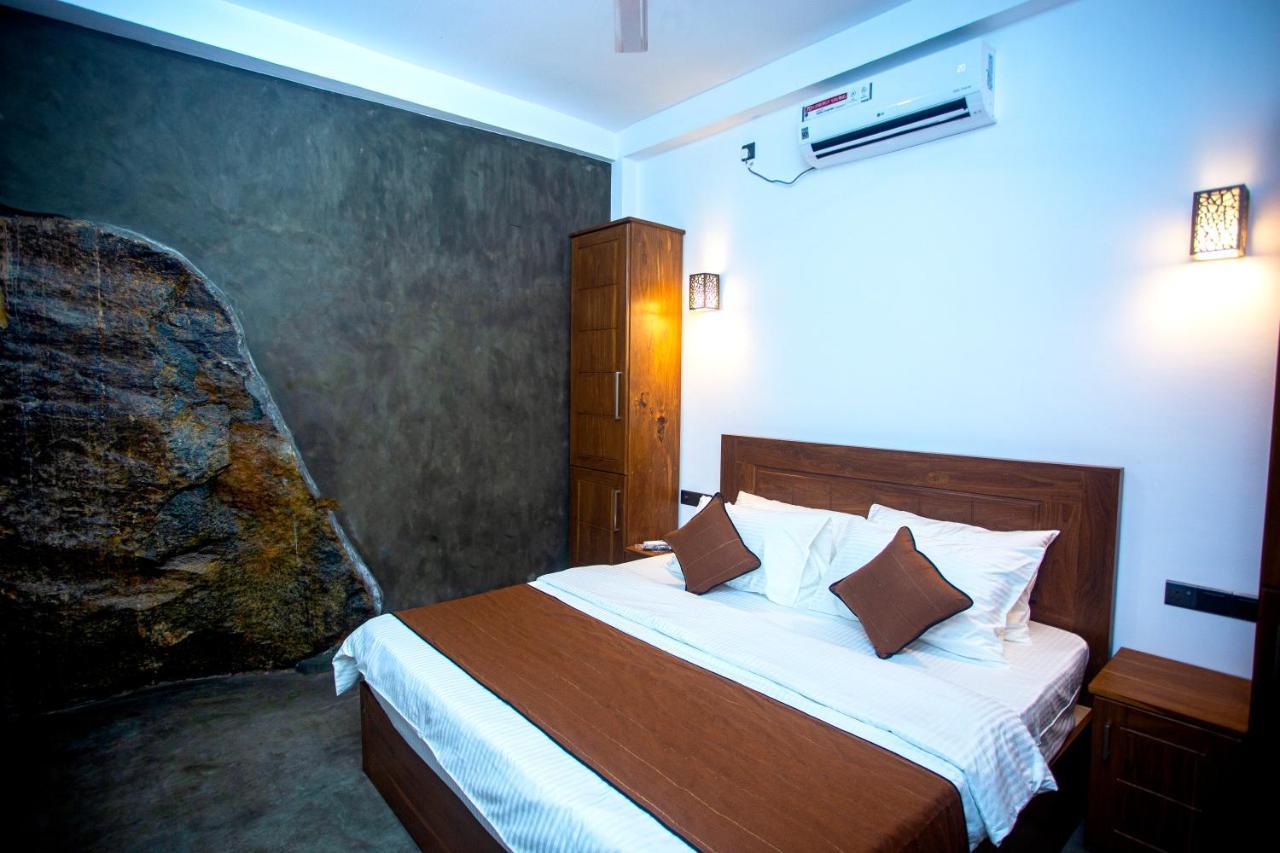 The Shades Villa Galle